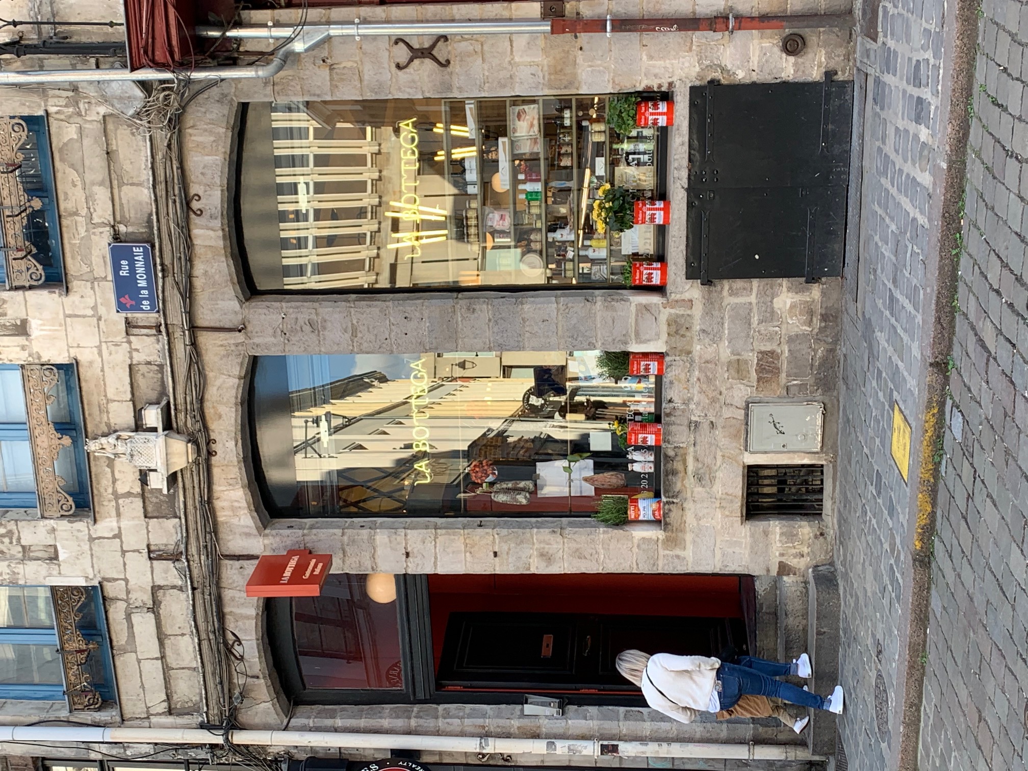 La Bottega épicerie, façade dans le Vieux Lille